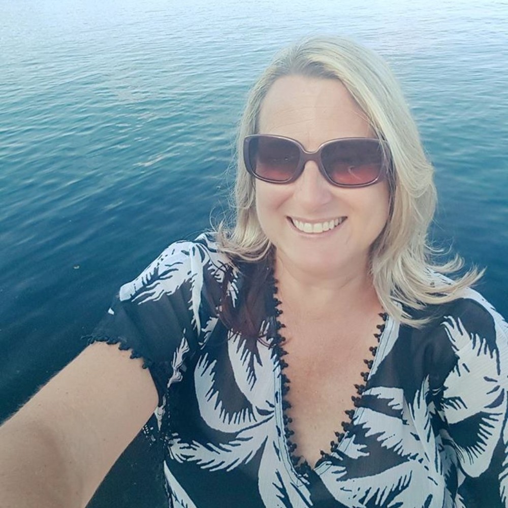 Meet your Posher, Rita